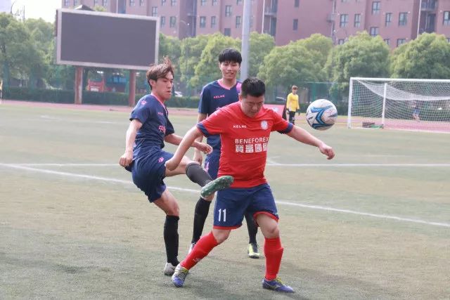 热身赛小胜对手，给中国男篮的年轻球员打个分！